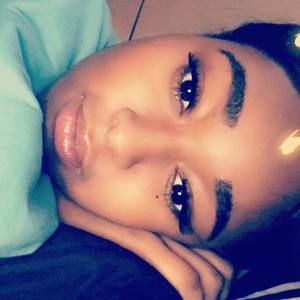 Meet your Posher, Samara